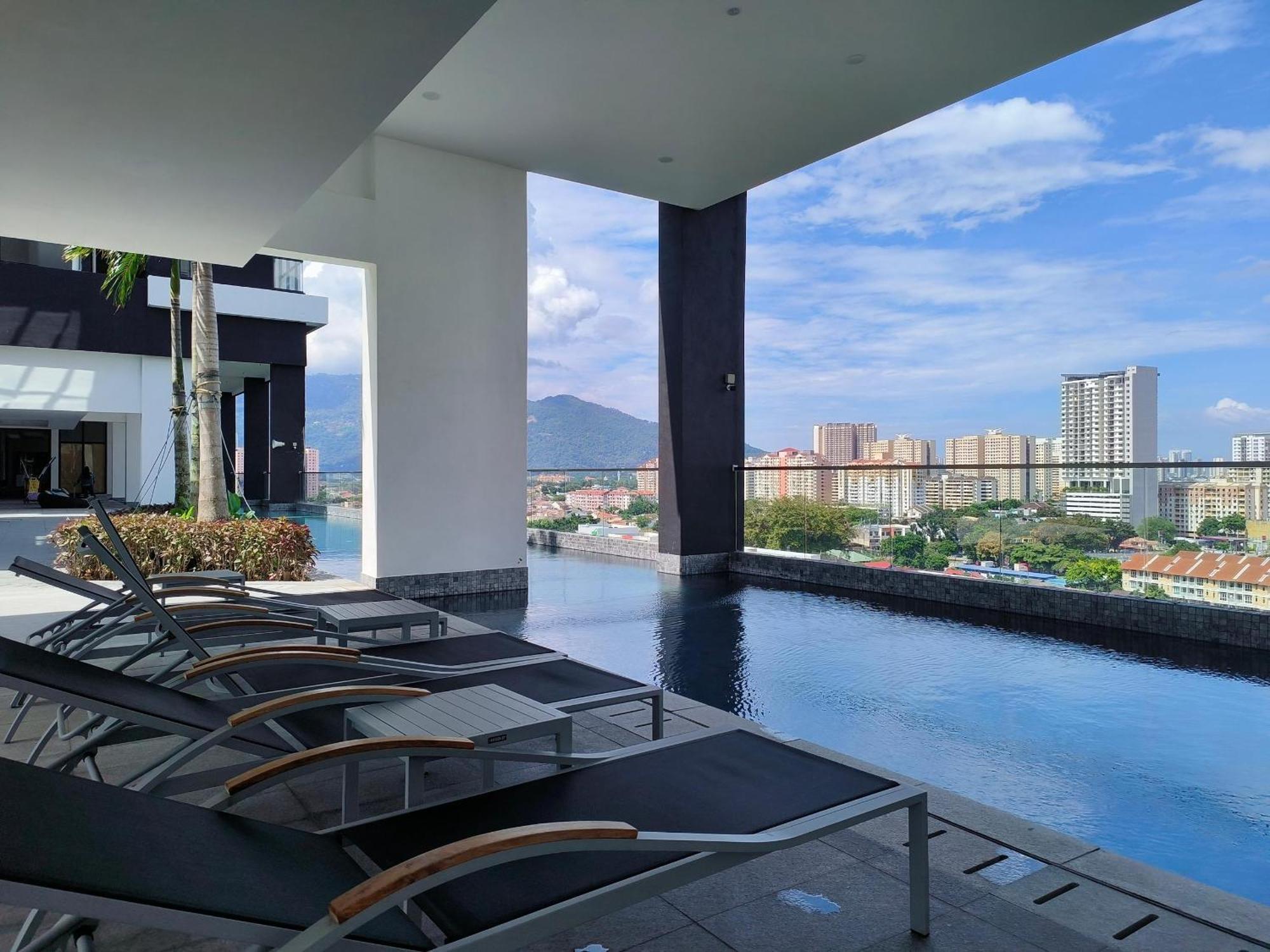 Urban Suites Two Or Three Bedroom Georgetown By Anc Jelutong Εξωτερικό φωτογραφία