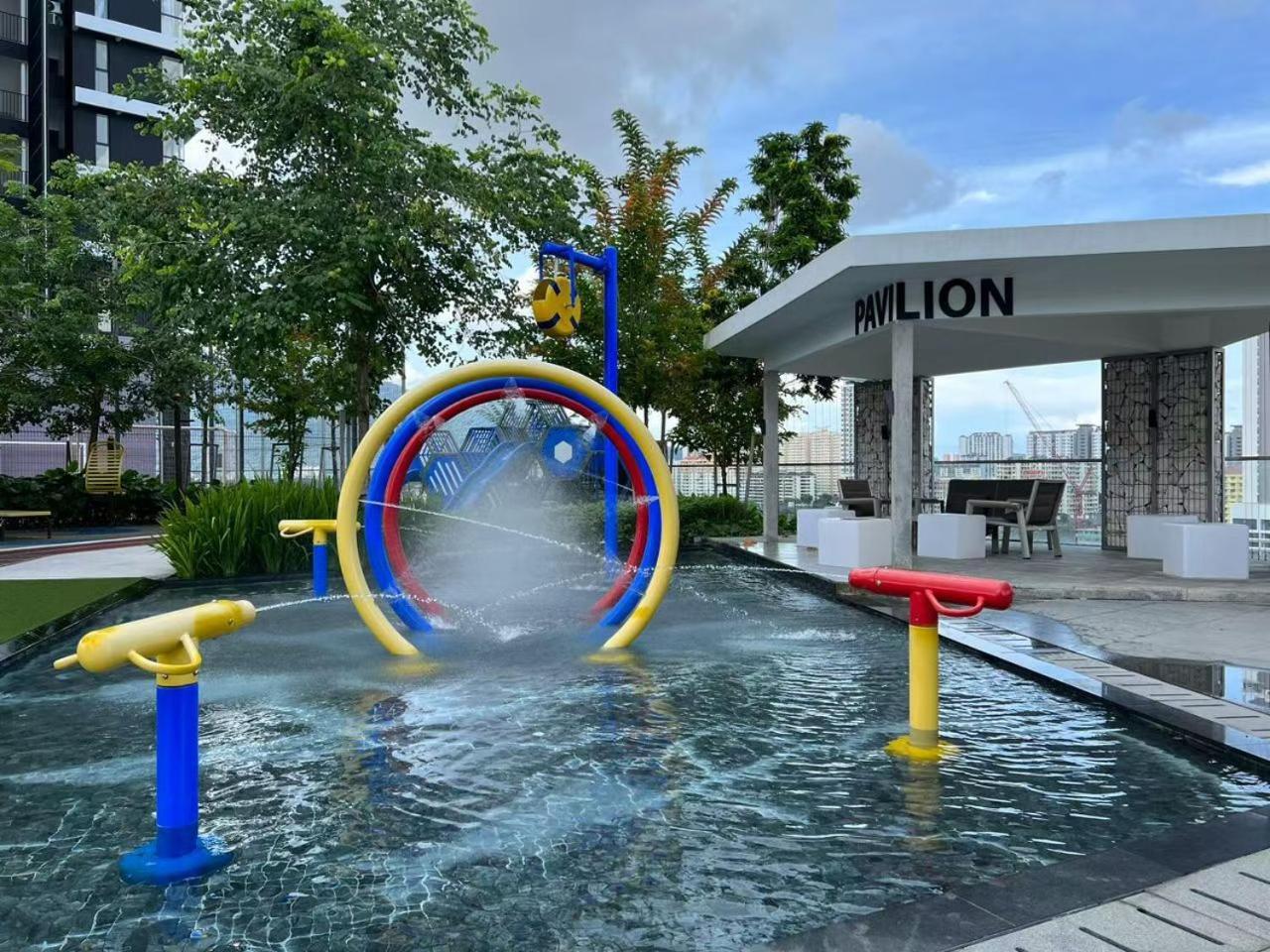Urban Suites Two Or Three Bedroom Georgetown By Anc Jelutong Εξωτερικό φωτογραφία