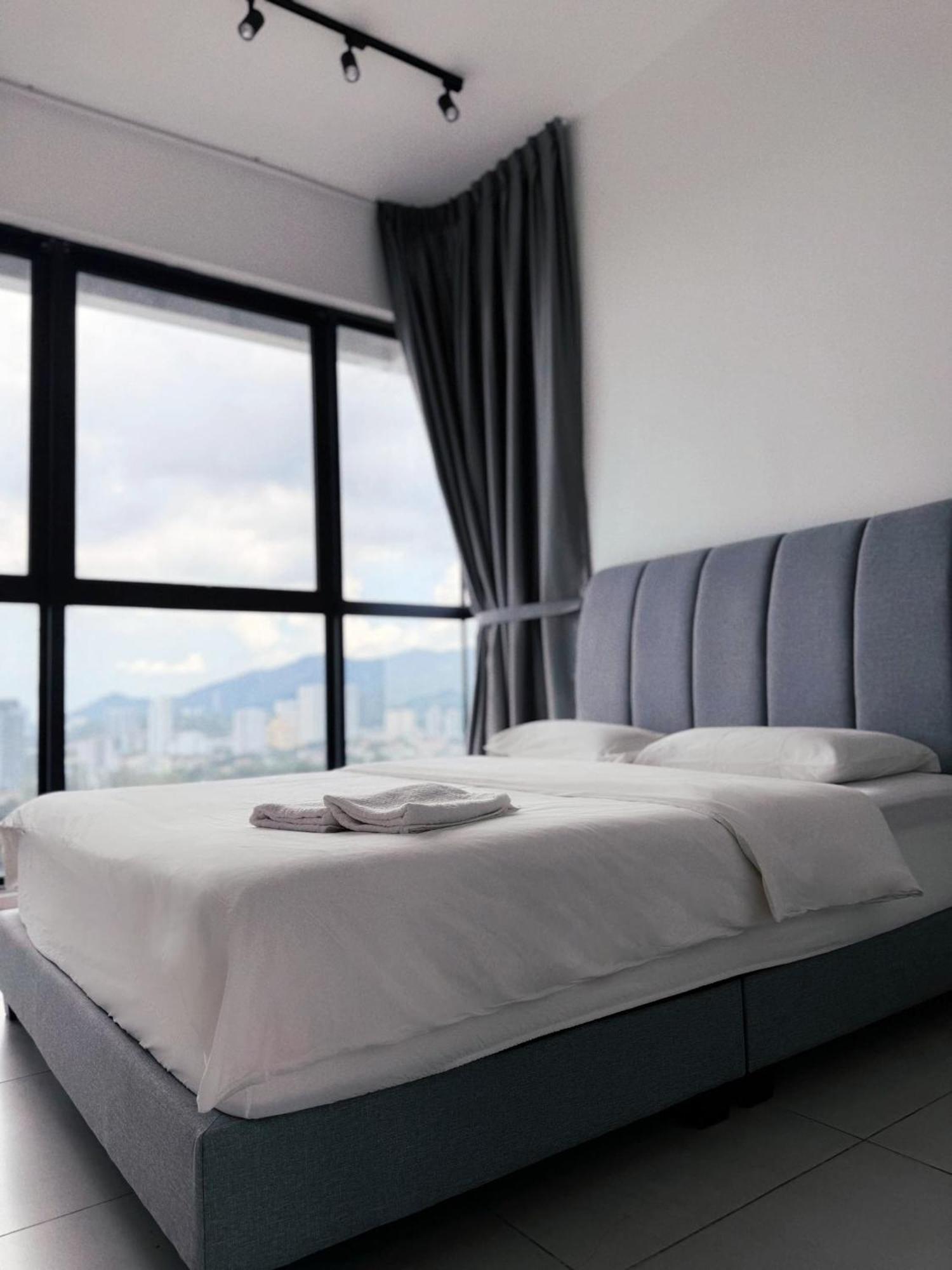 Urban Suites Two Or Three Bedroom Georgetown By Anc Jelutong Εξωτερικό φωτογραφία