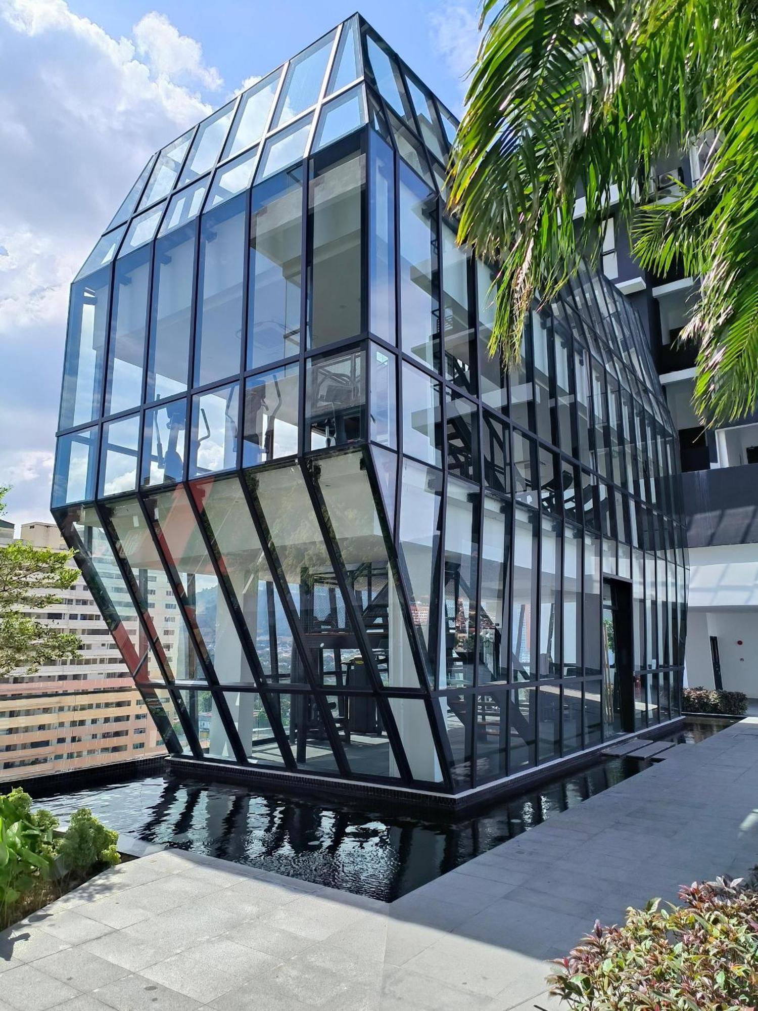 Urban Suites Two Or Three Bedroom Georgetown By Anc Jelutong Εξωτερικό φωτογραφία