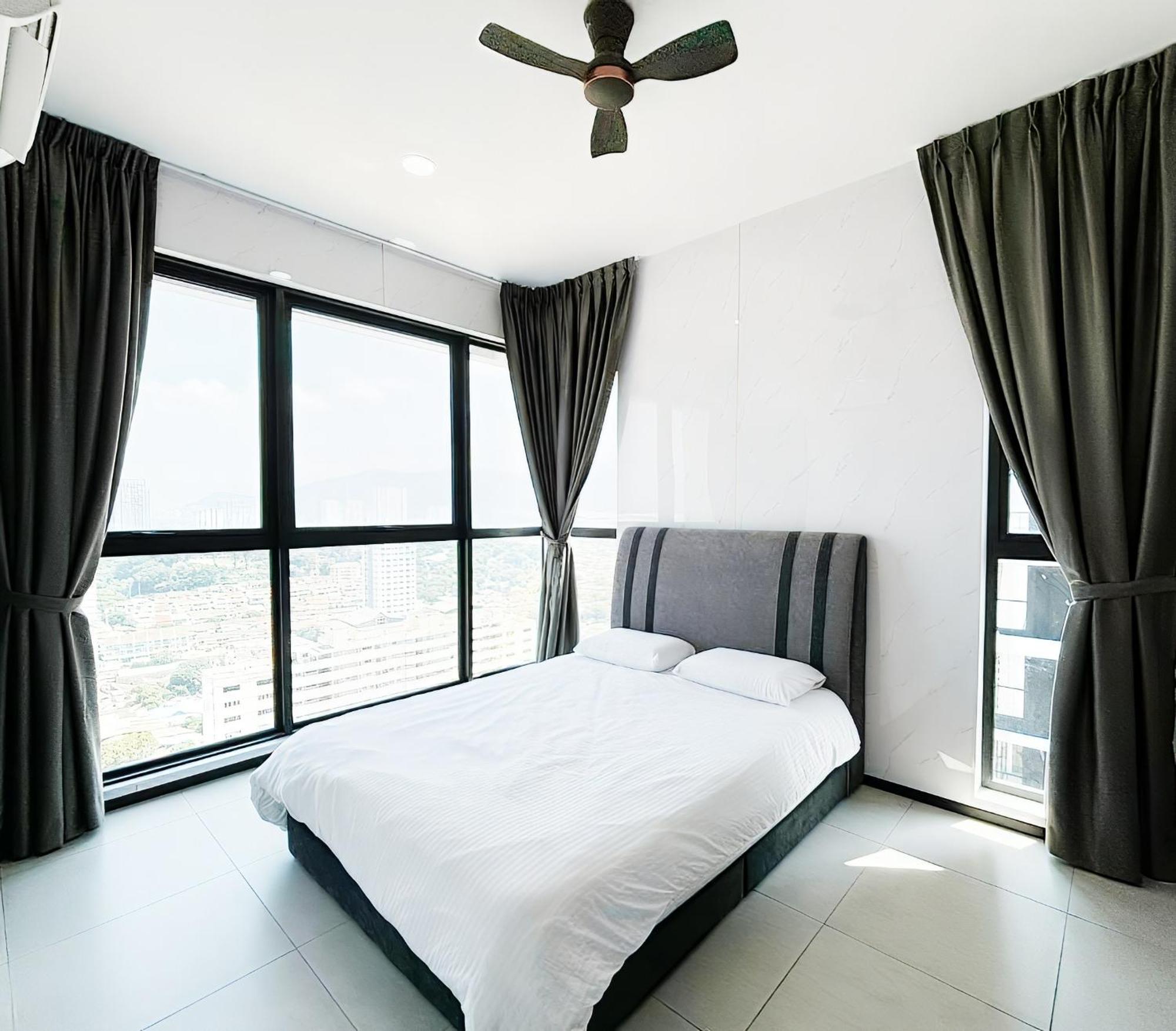 Urban Suites Two Or Three Bedroom Georgetown By Anc Jelutong Εξωτερικό φωτογραφία