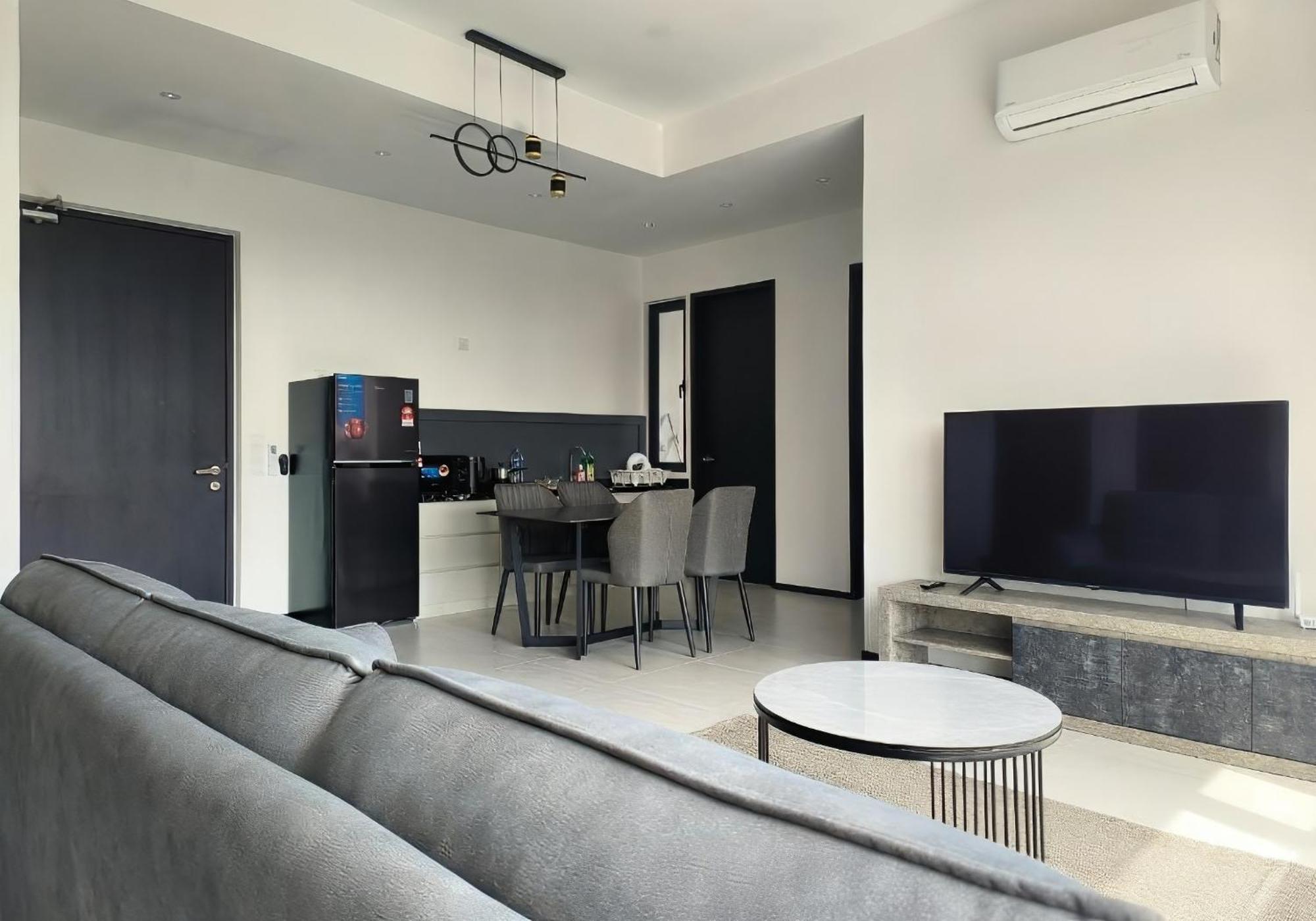 Urban Suites Two Or Three Bedroom Georgetown By Anc Jelutong Εξωτερικό φωτογραφία