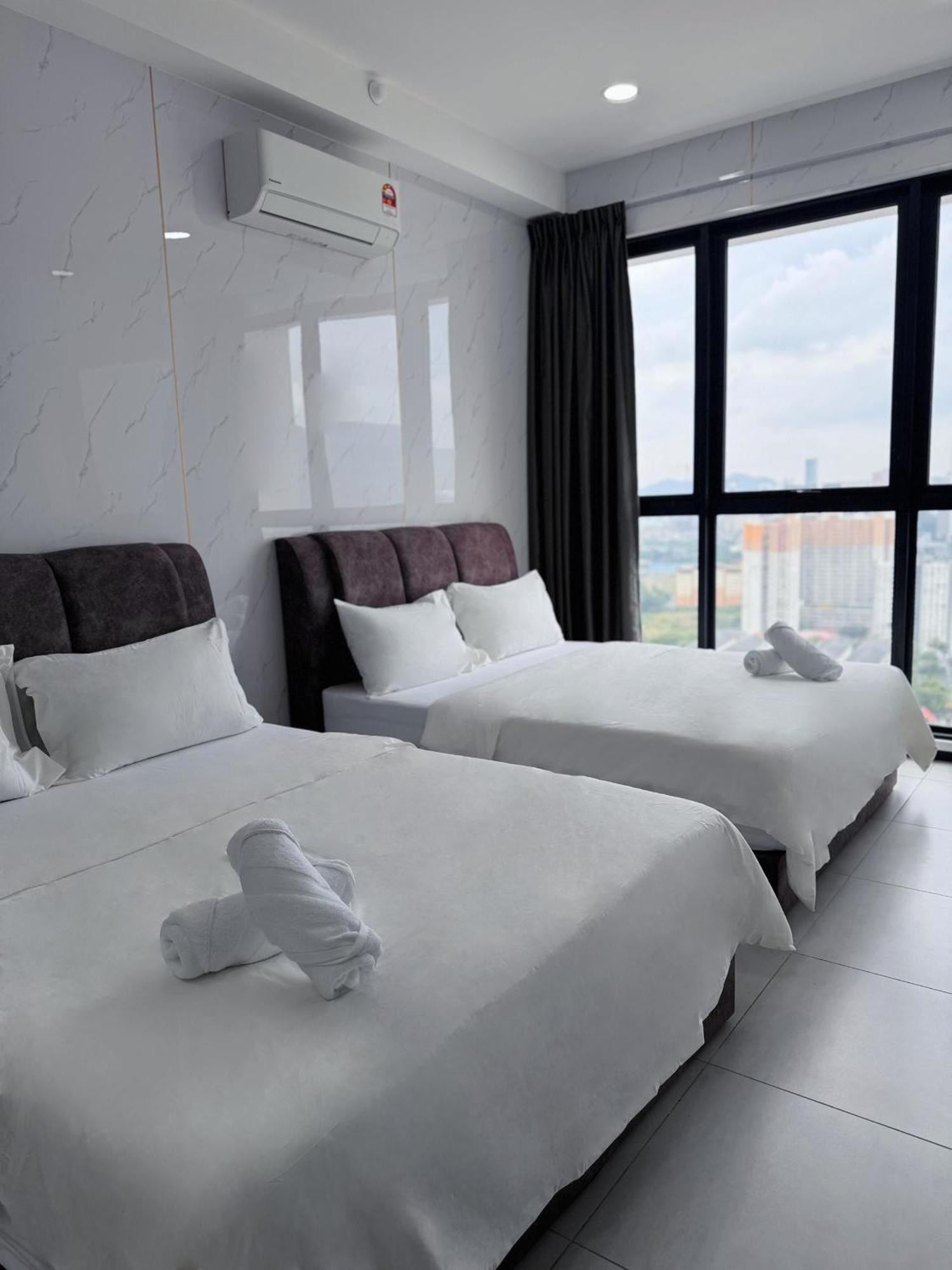 Urban Suites Two Or Three Bedroom Georgetown By Anc Jelutong Εξωτερικό φωτογραφία